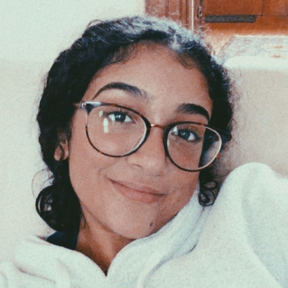 Meet your Posher, Aizza